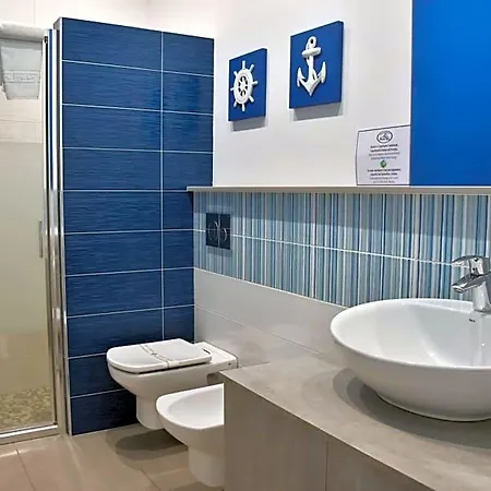 Marina Blu 4*