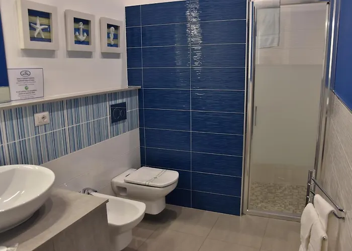 Marina Blu Bed & Breakfast 3*